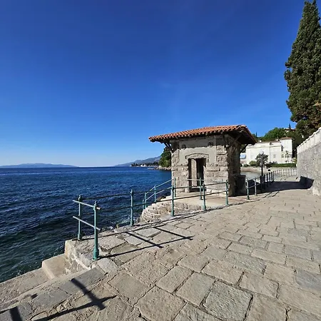 Lejlighed Prosecco Di